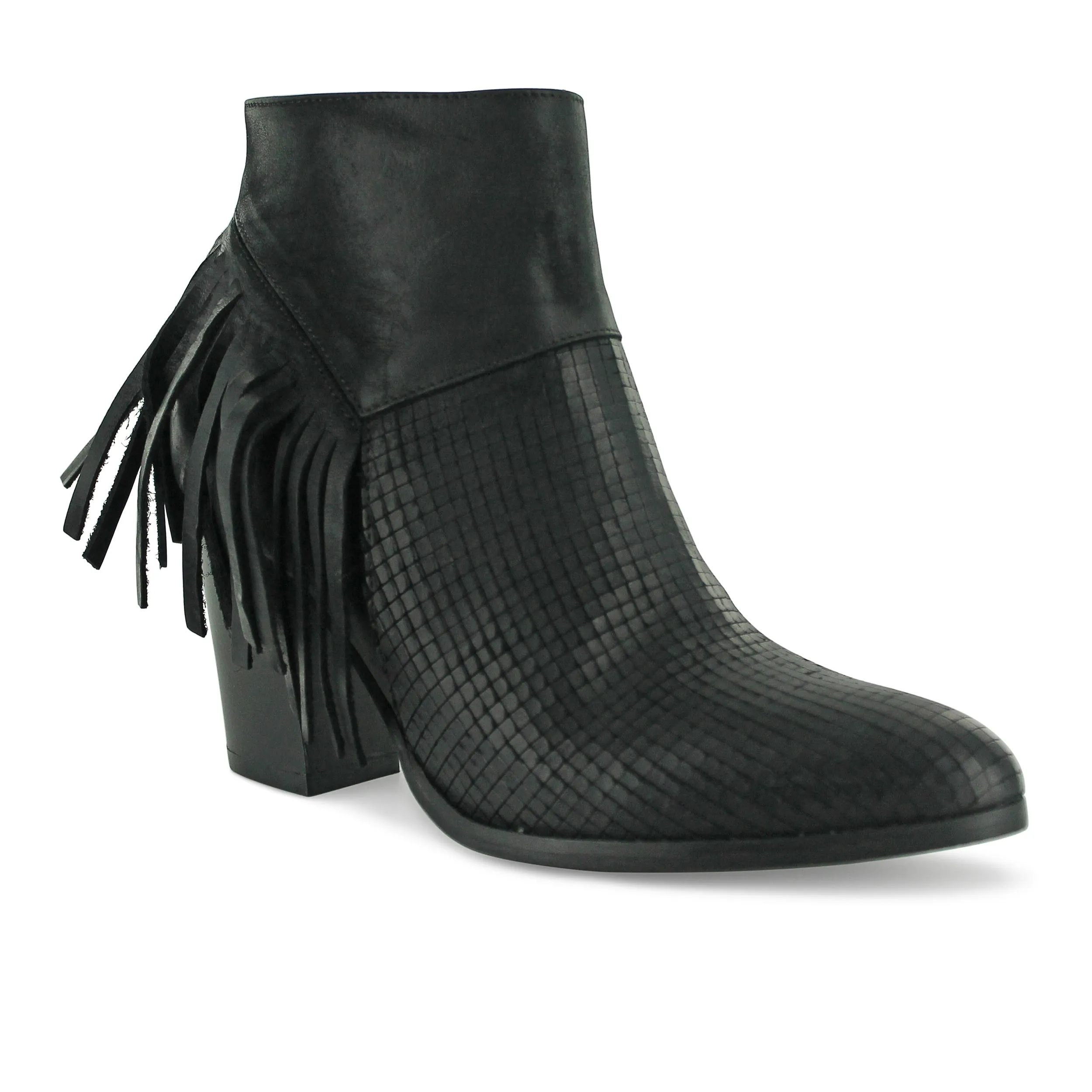 567H15 - Black Fringe
