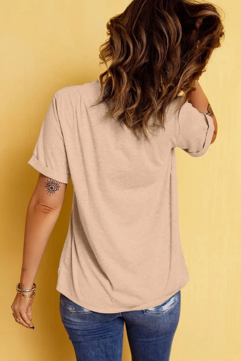 Chic bow graphic tee for women