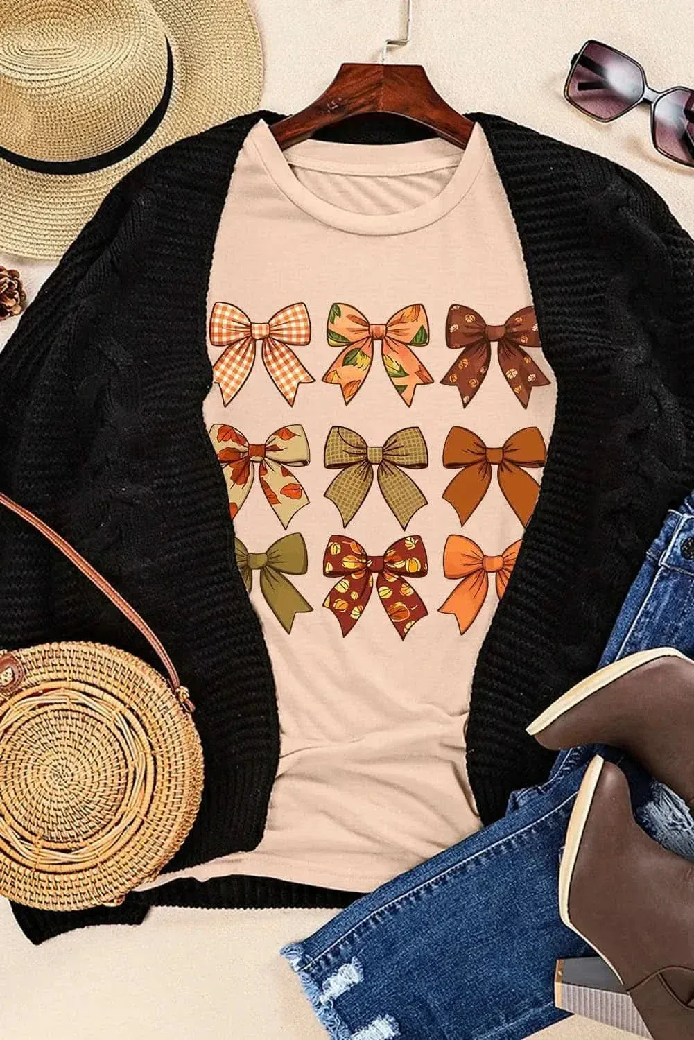 Chic bow graphic tee for women