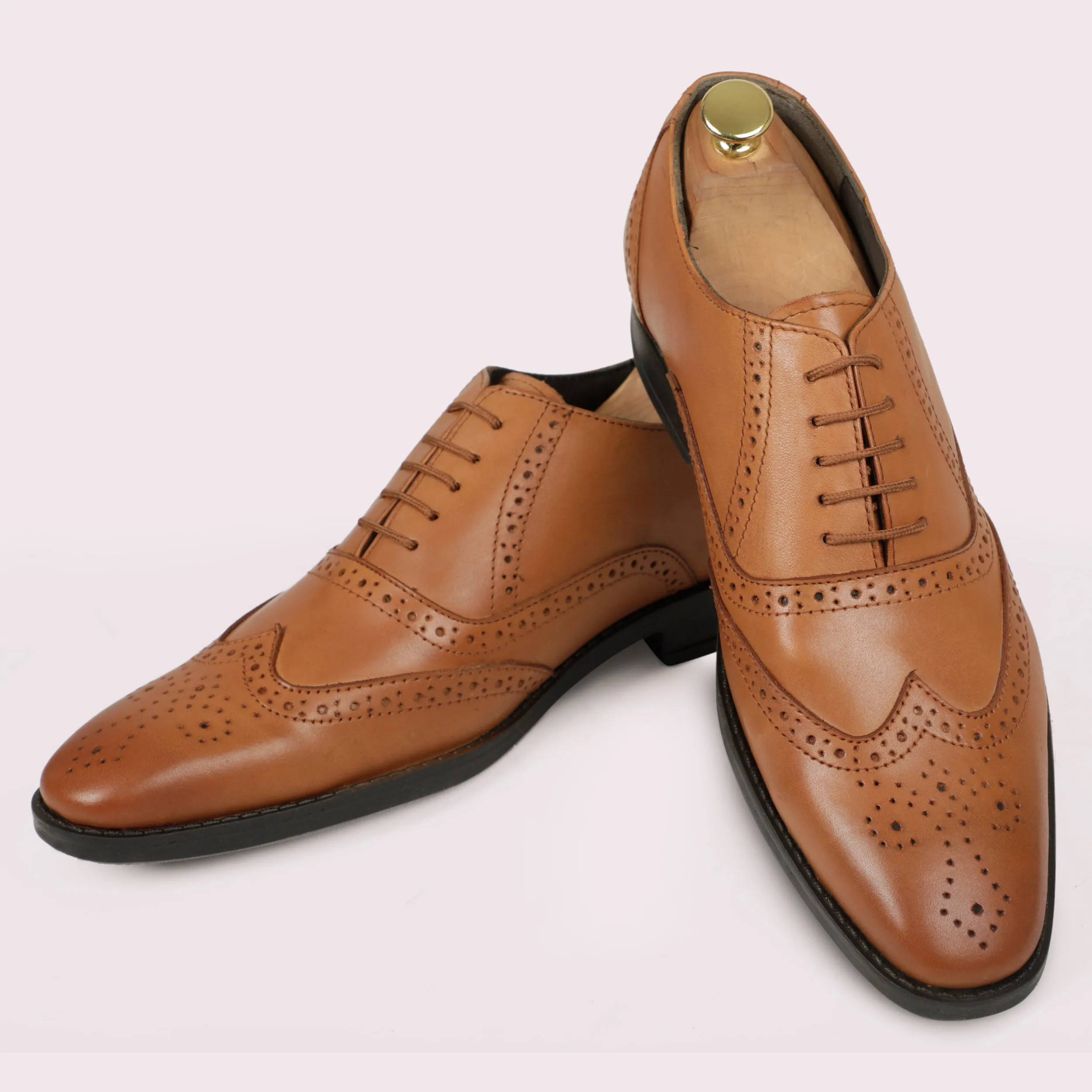 Harvey Brogues - Tan