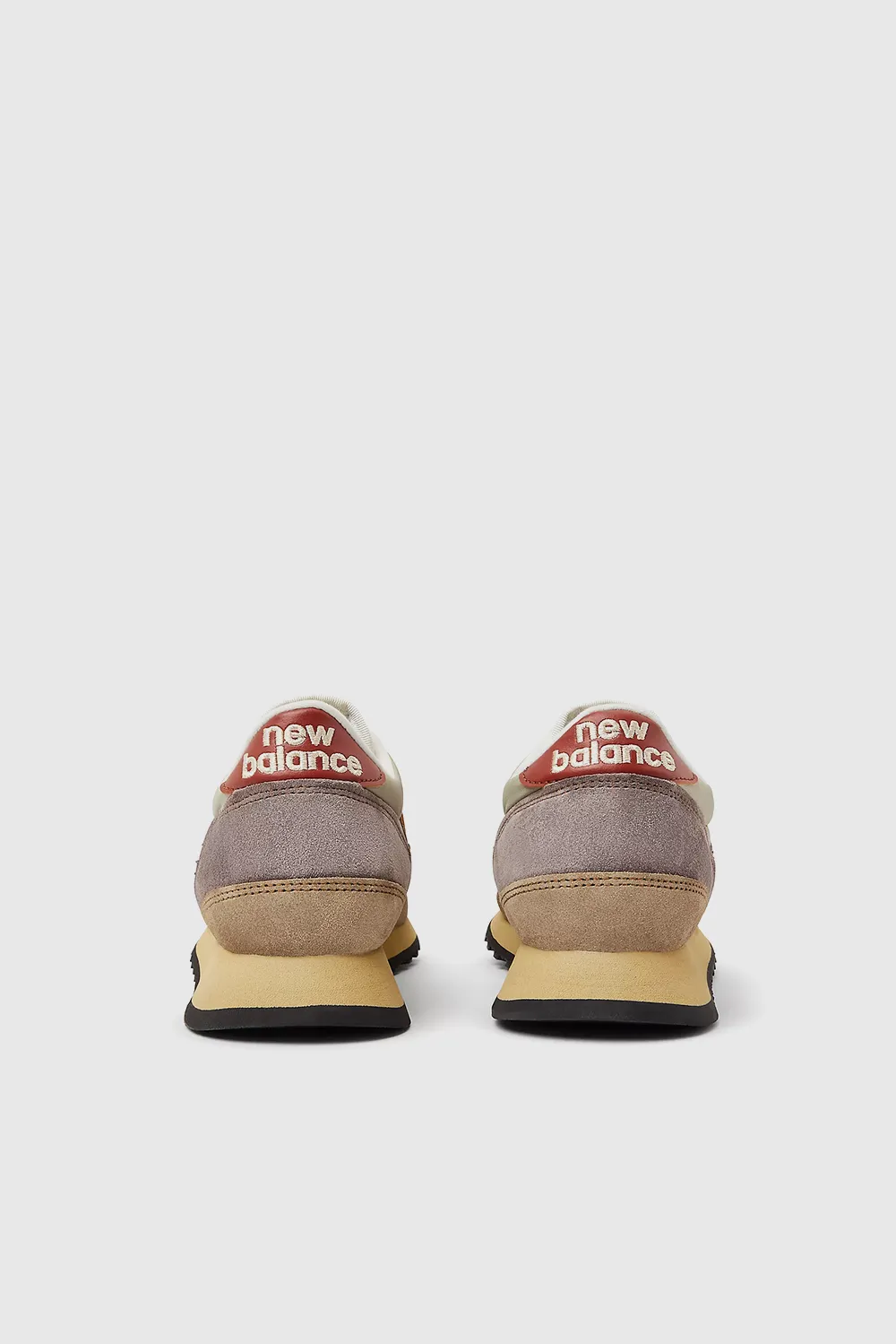 M730BBR - Timber Wolf / Grey / Coconut Milk