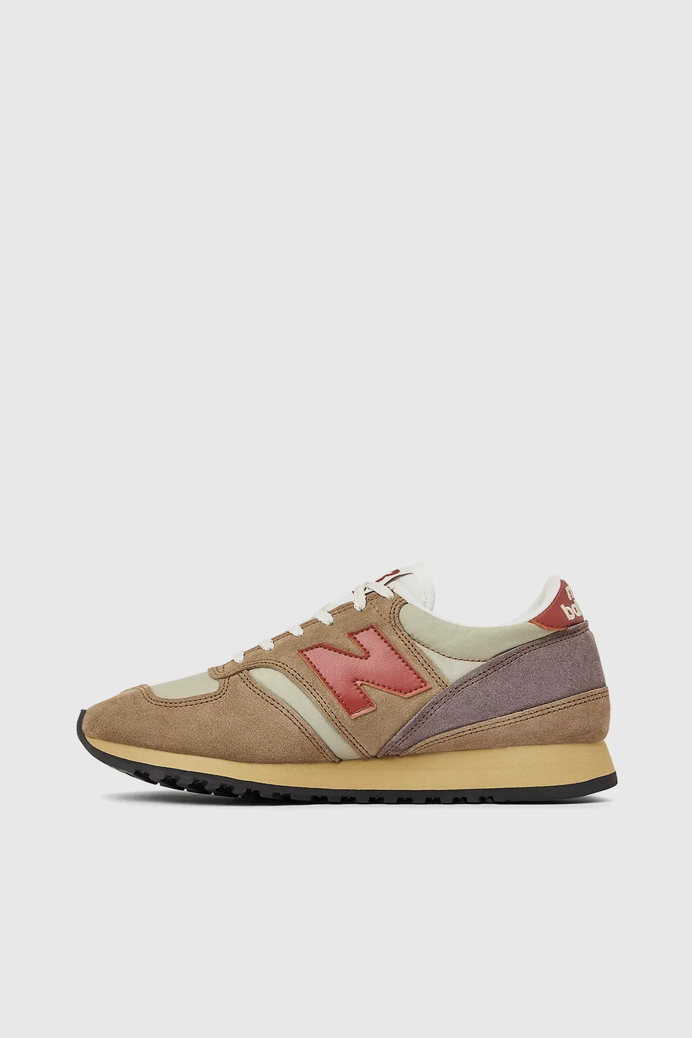 M730BBR - Timber Wolf / Grey / Coconut Milk