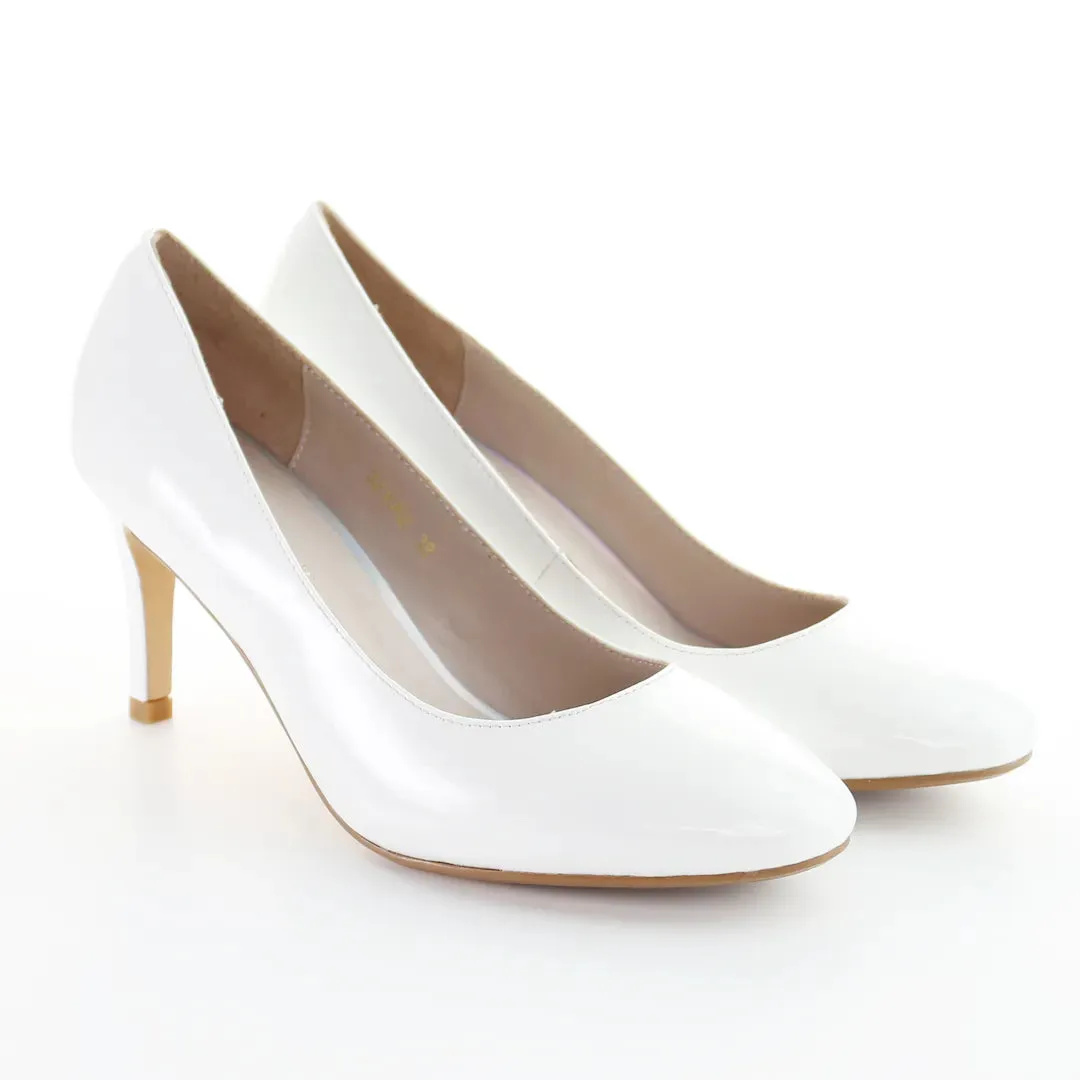 Patent Leather Round Toe Pumps in White