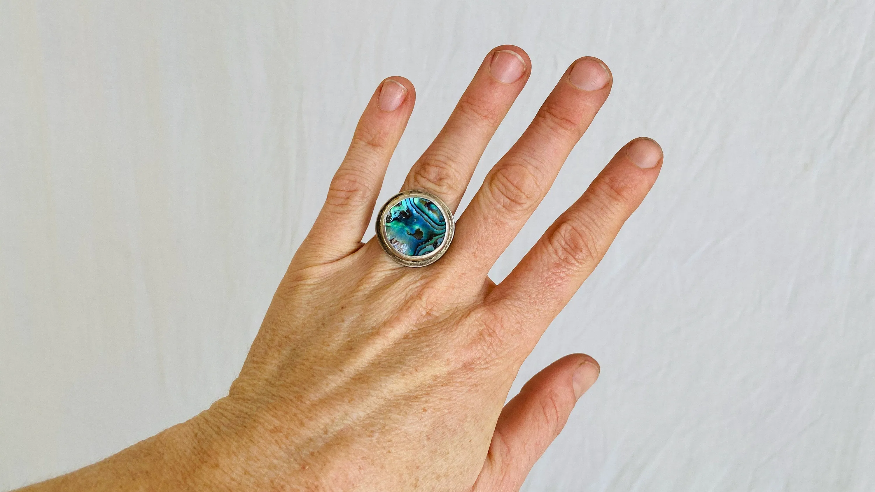 Paua Ring. Size 5.75