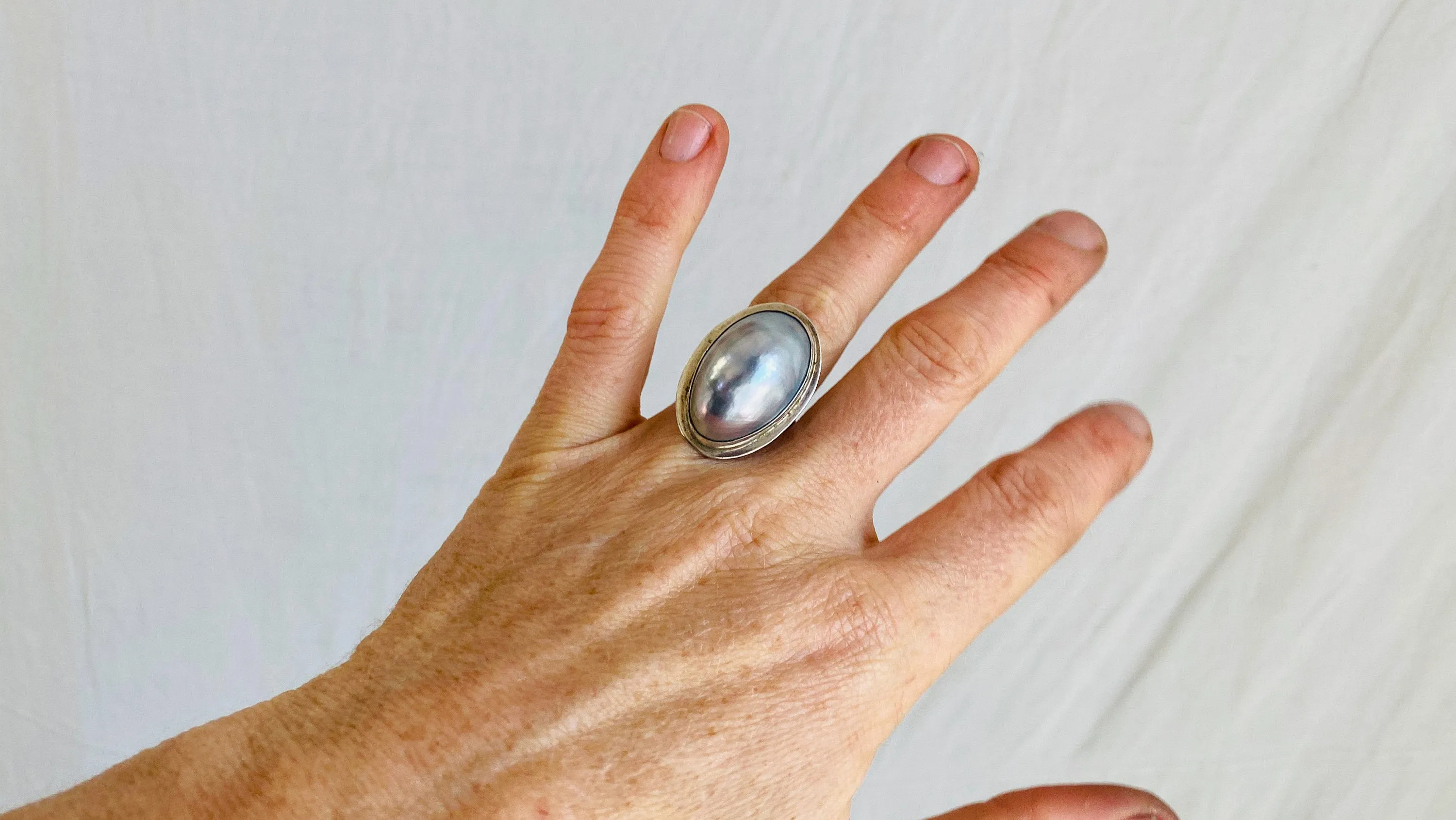 Pearl Ring. Size 6