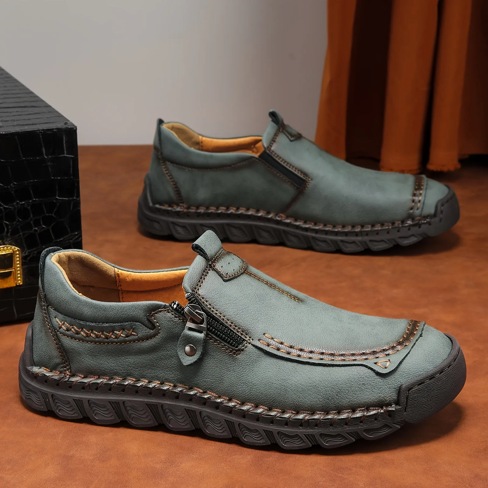 Stylish Men's Comfort Loafers - Ultra-Breathable, Lightweight, and Exceptionally Comfortable with Non-Slip Rubber Sole for Outdoor Wear, Perfect for Travel, Hiking, and Daily Casual Use
