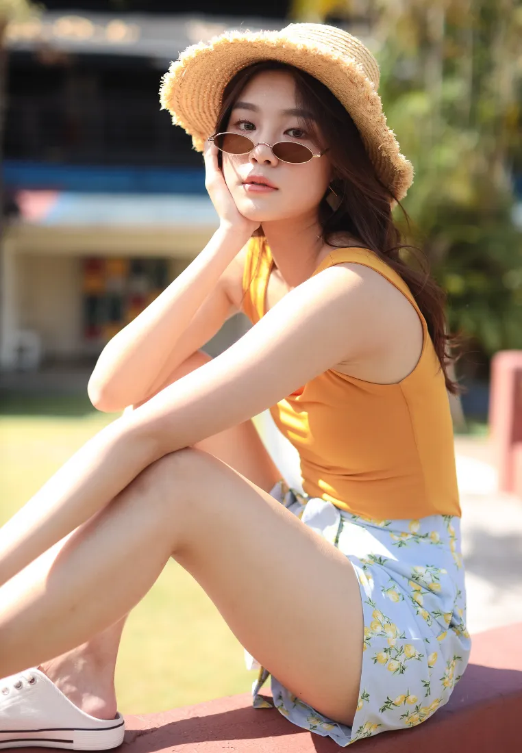 Sunny Square Neck Premium Top