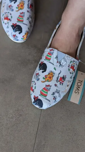 Tom's Cat Christmas Holiday Shoes, Limited Edition