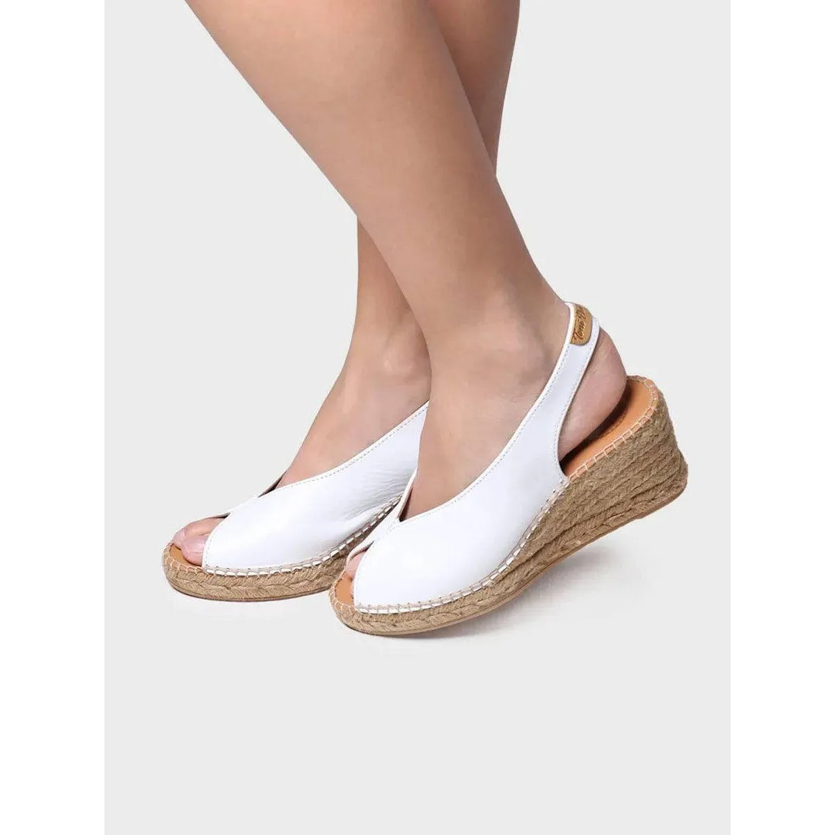Toni Pons Laila-P Ladies  Spanish White Leather Pull On Sandals